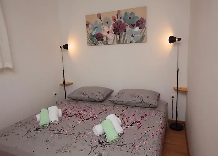 Luka Διαμέρισμα Σπλιτ