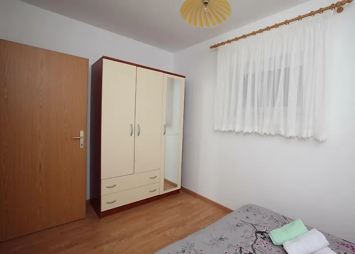 Luka Διαμέρισμα *